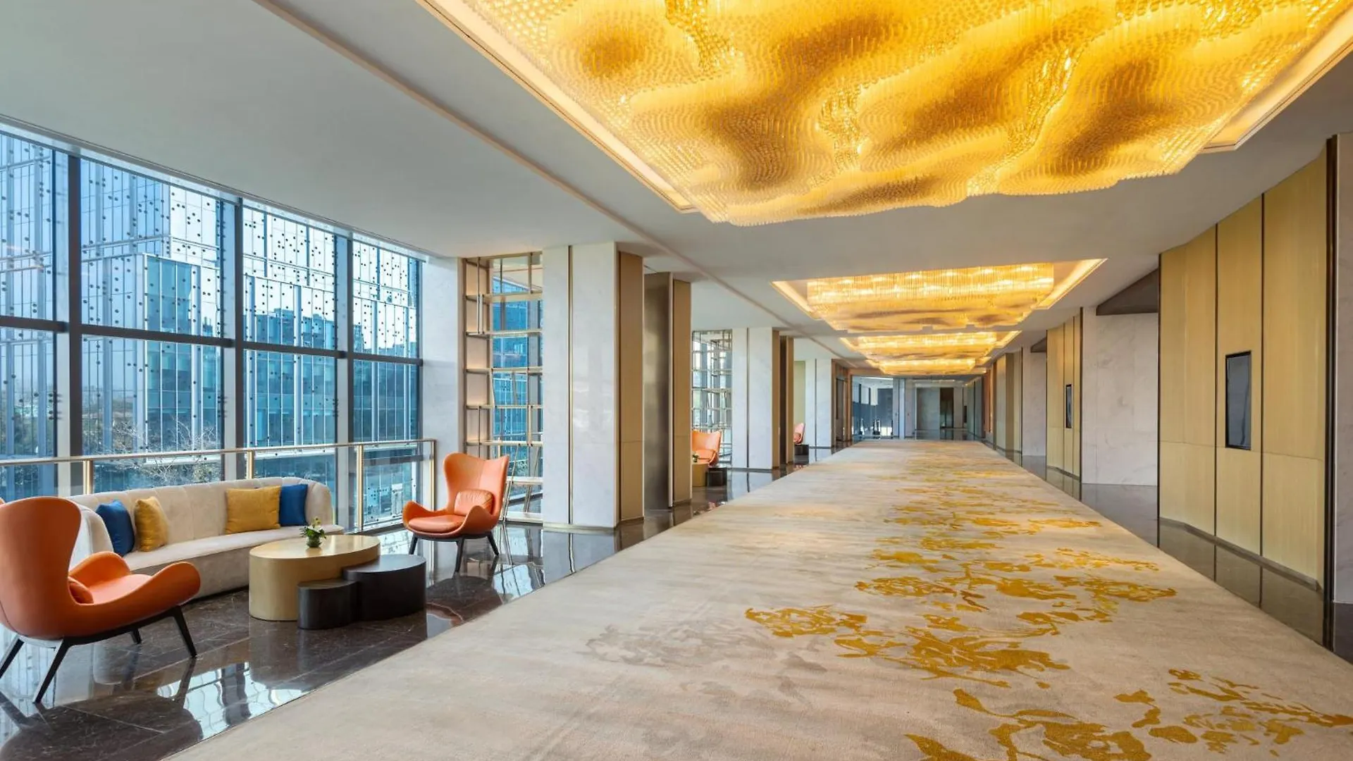 Voco Shanghai Hongqiao Hub By Ihg - 20 Mins Drive To Shanghai Hongqiao Int'L Airport And Necc Jiading Hotel