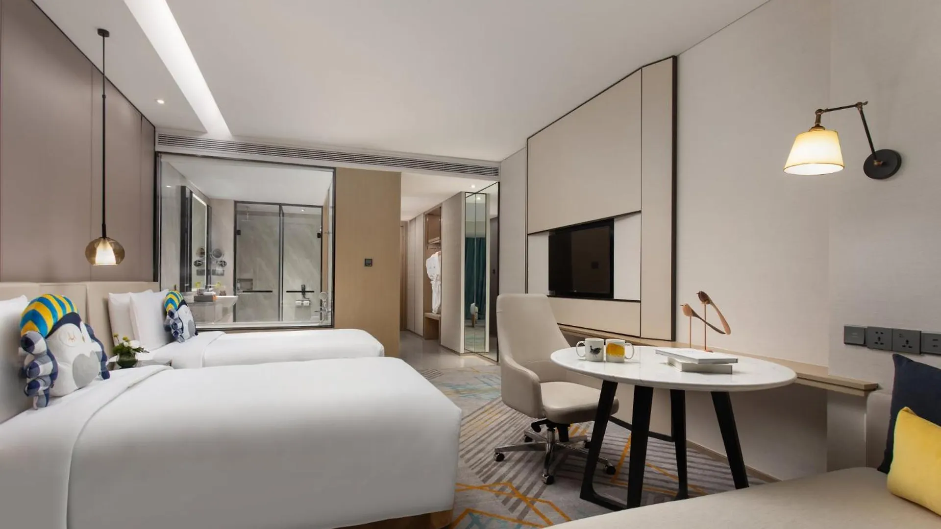 Voco Shanghai Hongqiao Hub By Ihg - 20 Mins Drive To Shanghai Hongqiao Int'L Airport And Necc Jiading Hotel