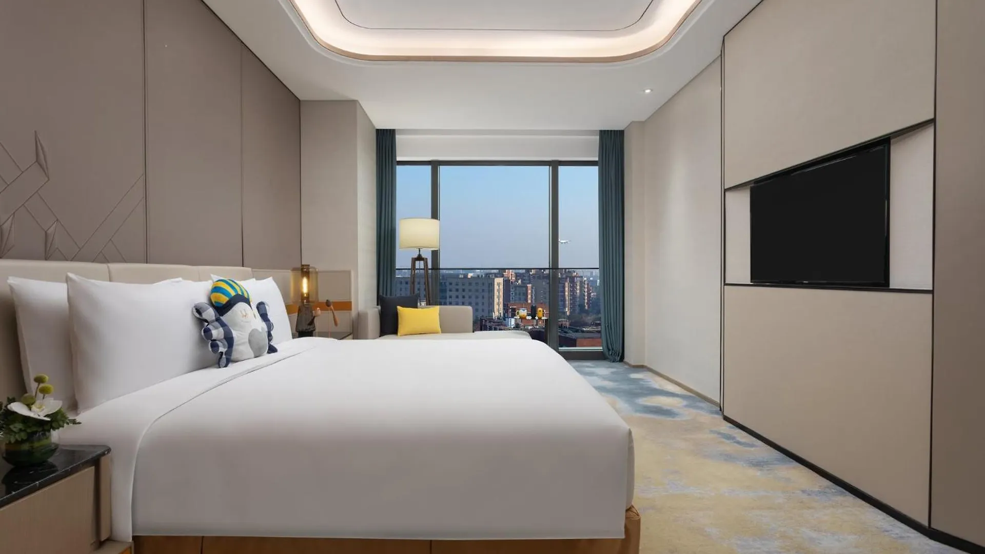 Voco Shanghai Hongqiao Hub By Ihg - 20 Mins Drive To Shanghai Hongqiao Int'L Airport And Necc Jiading 5*,  Čína